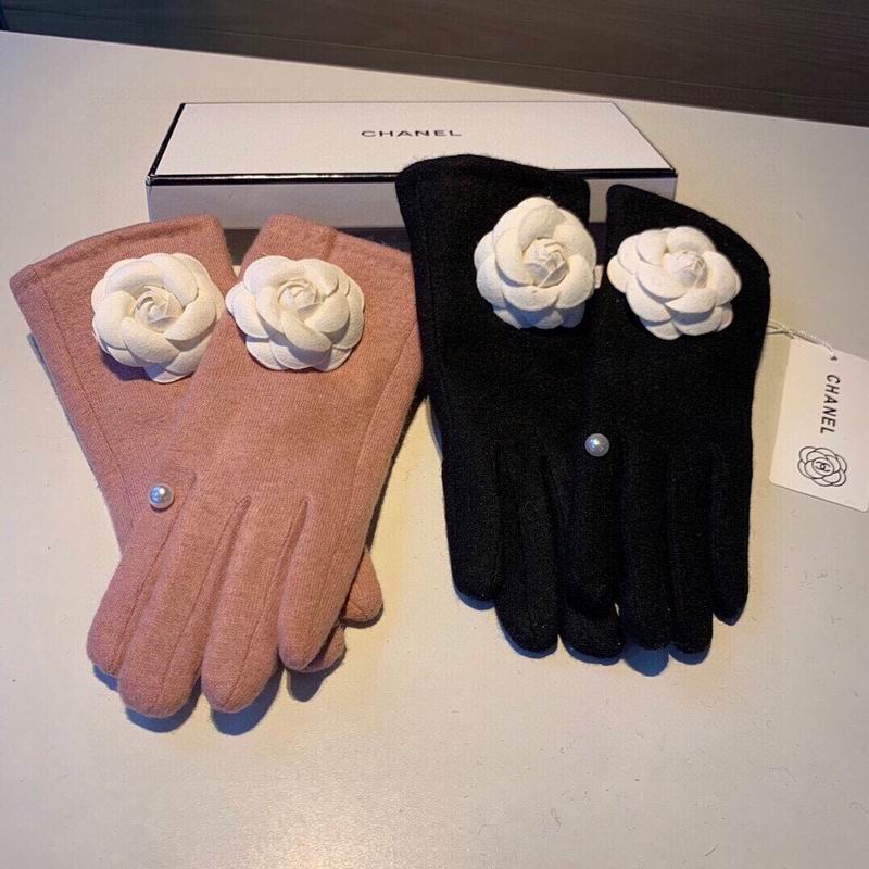 Chanel gloves hm80